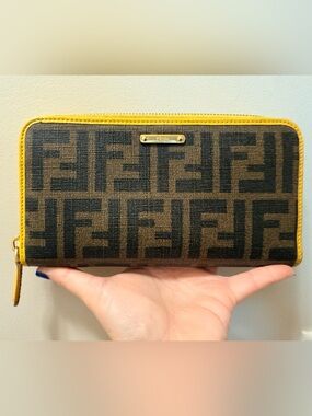 *Rare* Fendi Zucca - Monogram Zippy Wallet w/ COA